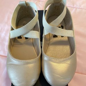 Gold toddler ballet flats
